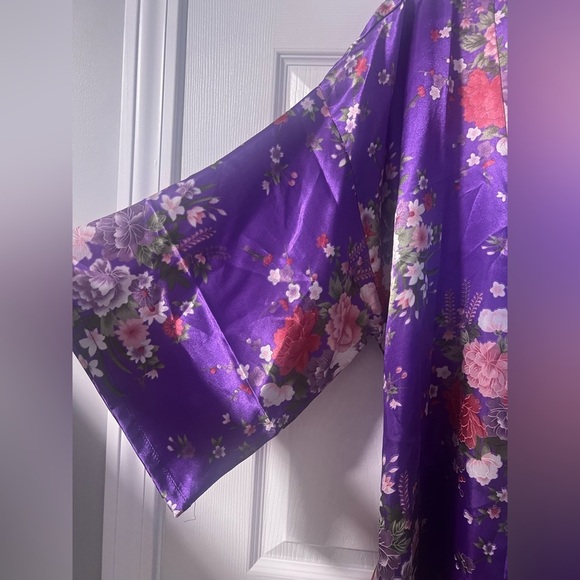 Floral Purple Kimono Robe - Picture 2 of 3